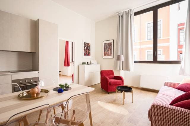 Красивый дизайн квартиры в стиле лофт