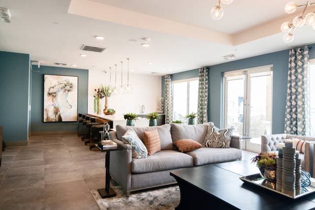 Красивый дизайн квартиры в стиле лофт